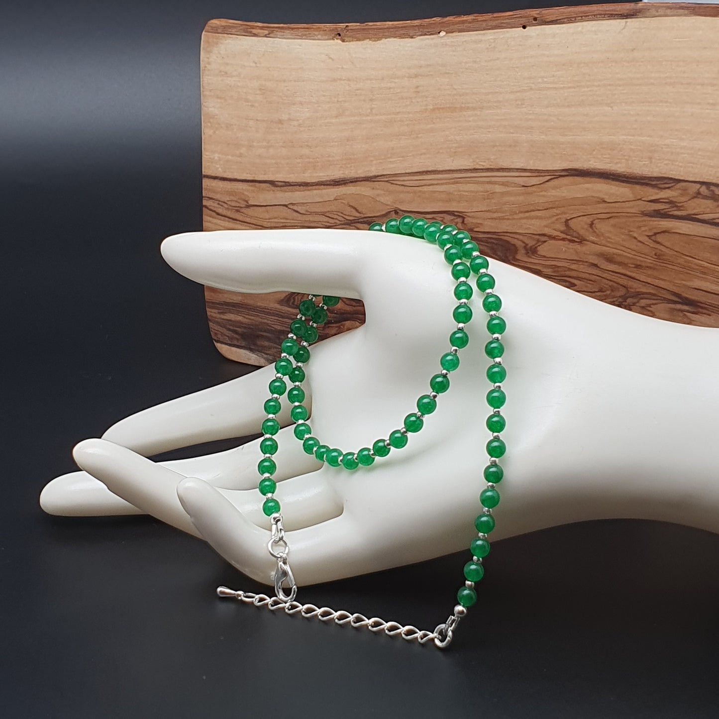 Green Jade Beaded Collar Necklace Silver Plated